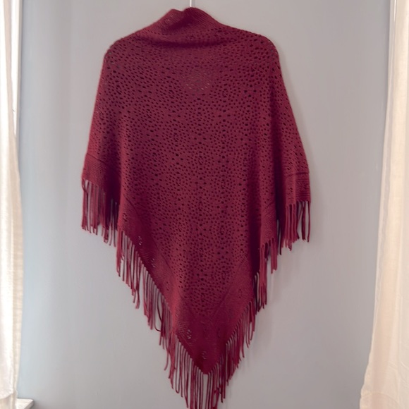 Button down shawl - Picture 2 of 2